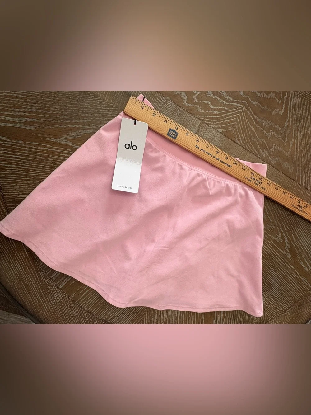 Alo Alosoft Backspin Skirt in Sweet Pink Size Small Brand New A183